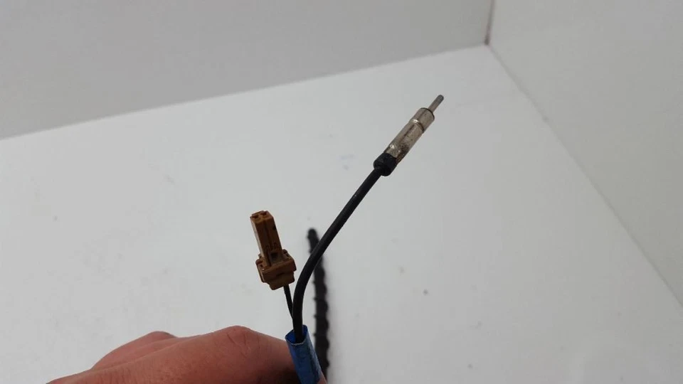 Antena con mástil 2007 08 Infiniti FX35 FX45 Foto 4 de 4