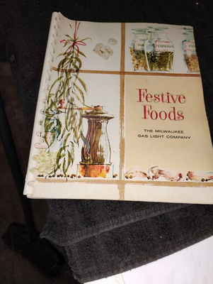 #ad Festive Foods Milwaukee Gas light Company Spiral Recipe Cookbook Vintage 50#x27;s $15.00