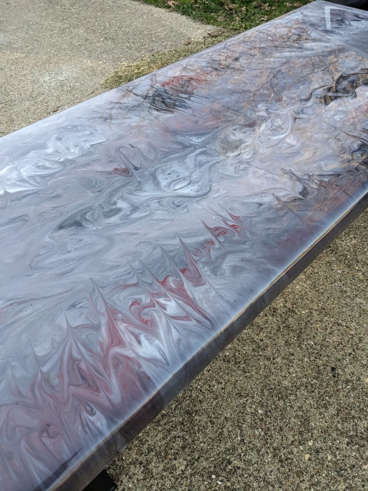 Mesa de centro madera resina epoxi Foto 2 de 4