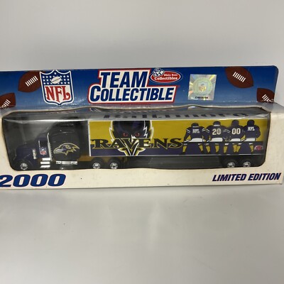 Baltimore Ravens Limited Edition 2000 NFL 1:80 Scale DieCast Semi Truck NIB