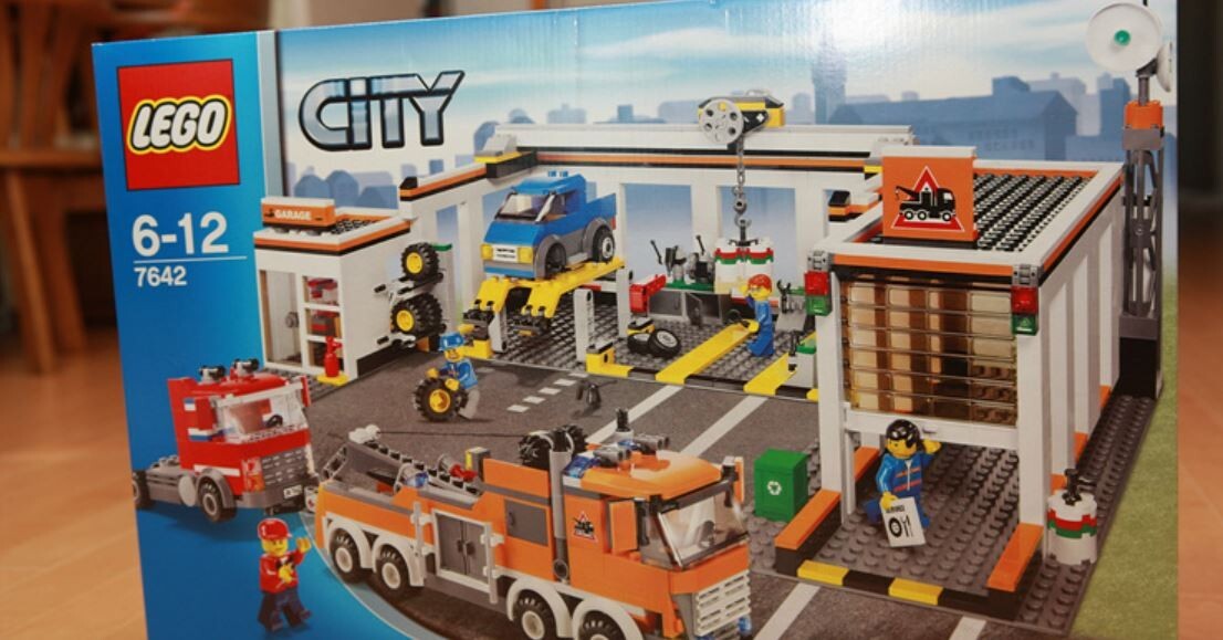 Lego 7642 Garage 953pcs SEALED | eBay