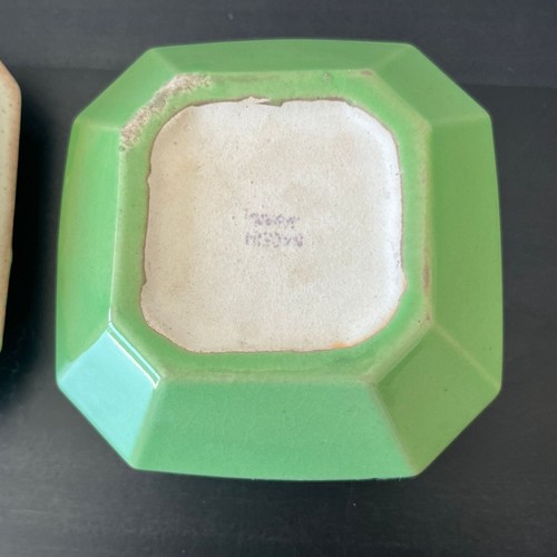 Green Art Deco Ceramic Powder Jar Elephant Knob Vintage 30s Trinket Jewelry Box - Picture 7 of 7