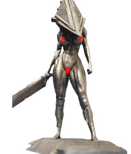 Silent Hill Pyramid Head &ndash; Horror Woman Statue Color