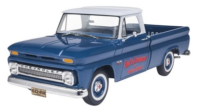 American Level 1/25 66 Chevy Fleet Site Plastic Model