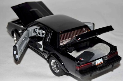 GMP 8203 1:24 1987 Buick GNX BLACK DieCast Car w/COA Regal 87 GN