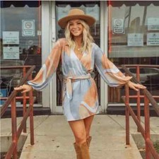 Show Me Your Mumu Patsy Mini Wrap Dress in Retro Abstract