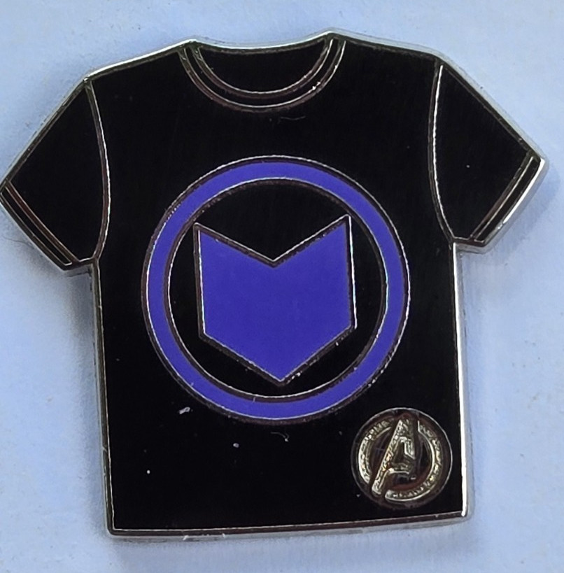 Walt Disney World 2024 Hidden Mickey Marvel Avengers Shirt HAWKEYE pin- new