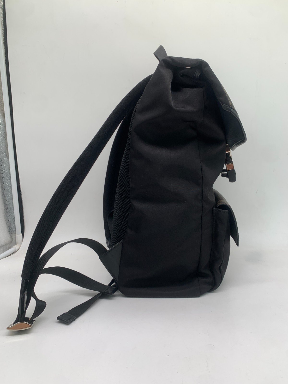 Authentic Fendi FF Monogram Spliced Backpack/EE04420532/0532 — image 3