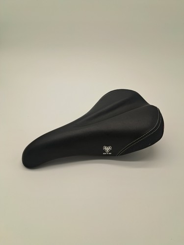 NEUF WTB SPEED V PRO GEL SELLE SIÈGE NOIR VTT TOURING BIKE 268X 145mm NEUF WTB SPEED V PRO GEL SELLE SIÈGE NOIR VTT TOURING BIKE 268X 145mm