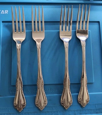 Oneida Huntington 4 Forks Wm A Rogers Deluxe Stainless Flatware