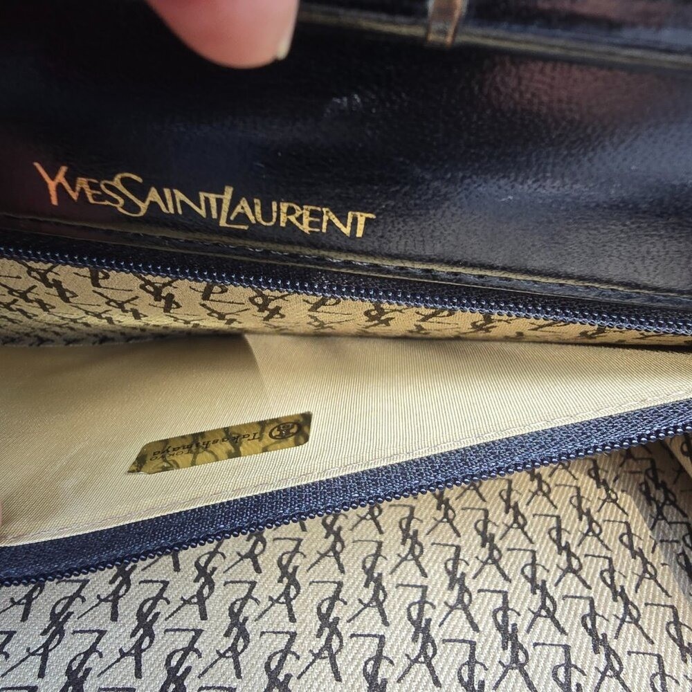 Yves Saint Laurent Vintage Clutch Bag thumbnail 8