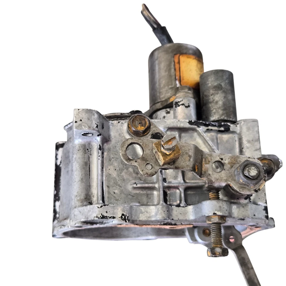 John Deere Yanmar 3TNE68 Apagado de Combustible Solenoide Gobernador Acelerador Carcasa OEM Foto 4 de 4