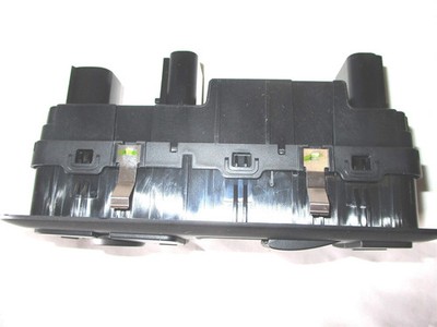 4061966C1 INTERNATIONAL LT DRIVER DOOR WINDOW CONTROL POD MIRROR