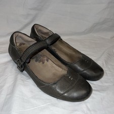 Taos Women's Virtue Mary Jane Gray Leather Adjustable Strap Round Toe Size 8
