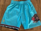 Mitchell and Ness NBA Vancouver Grizzlies 1996 basketball shorts Large