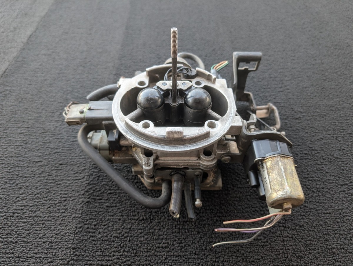 1990 Dodge D150 D250 D350 5.9 Liter V8 TBI Throttle Body Assembly