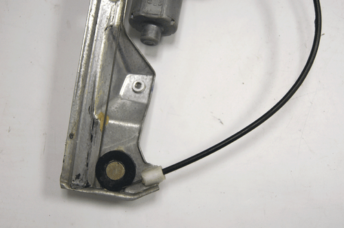 2004-2008 Pontiac Grand Prix Front Left Window Regulator W/Motor Used 15934641 - Picture 4 of 7