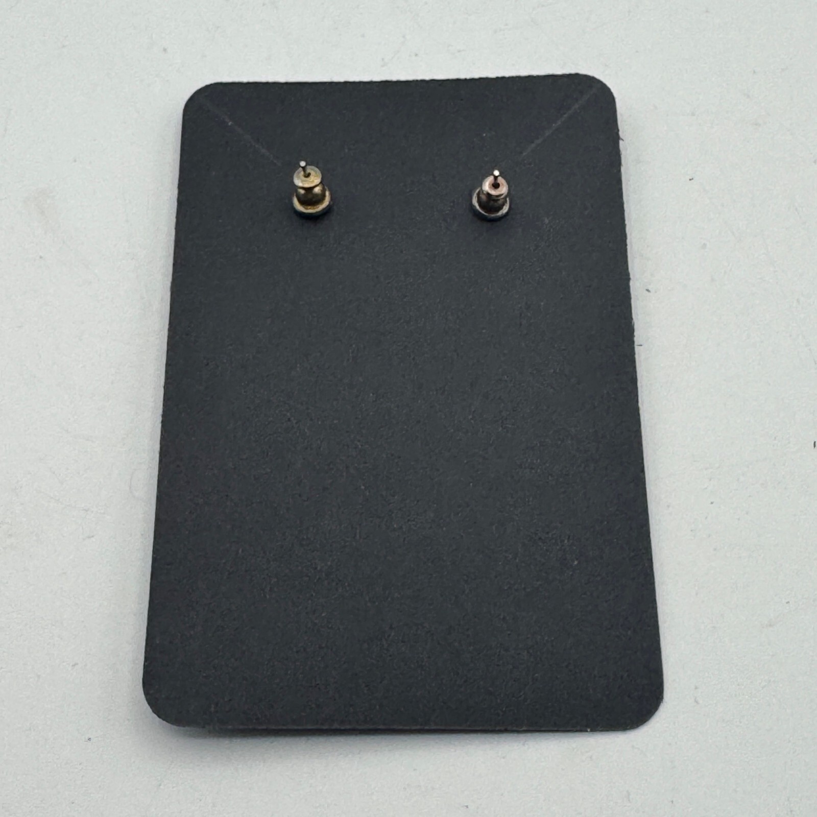 White Enameled Triangle-Shaped Stud Earrings Ligh… - image 3