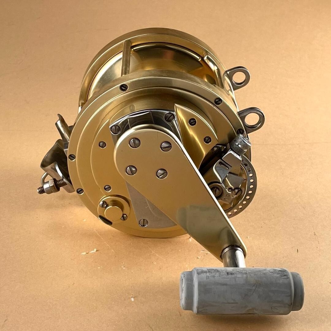 FIN・NOR 9/0 DUAL GEAR フィンノール FINーNOR フィンノール FIN-NOR 9 0 DUAL GEAR : ウォーター