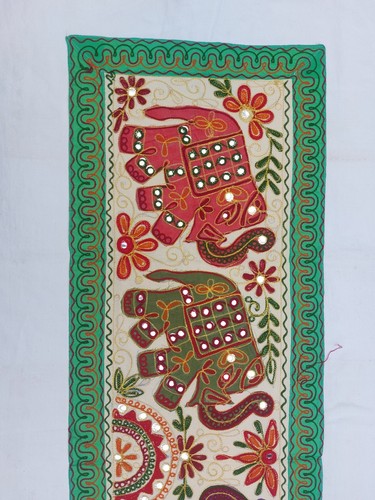 Handmade Elephants Embroidered Wall hanging Tapestry Multicolor Cotton India O - Picture 4 of 5