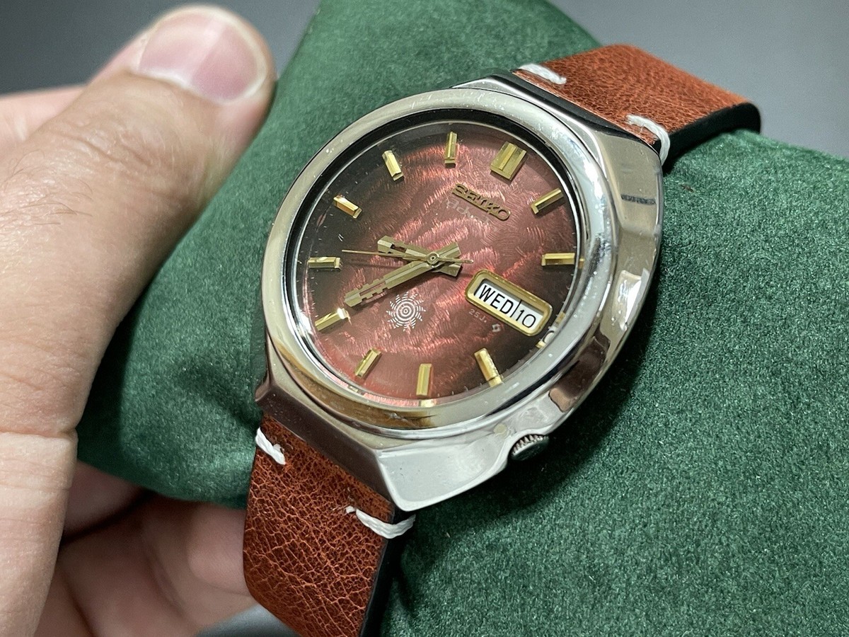 Vintage Watch Seiko Advan 6106-7710 Rare Dial, 37mm Automatic 