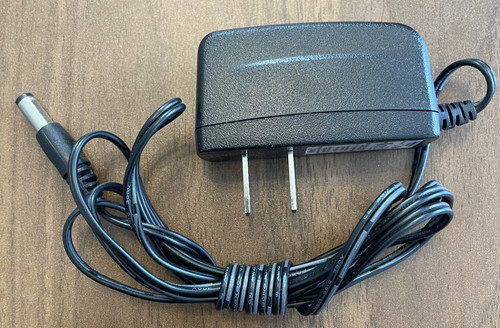 Homedics Power Supply DSA-6PFJ-06 FUS 060100     used good  (D07)