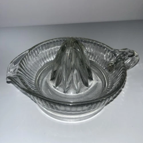 Vintage-Federal Glass Juicer Reamer Clear Glass Ribbed with Loop Handle
