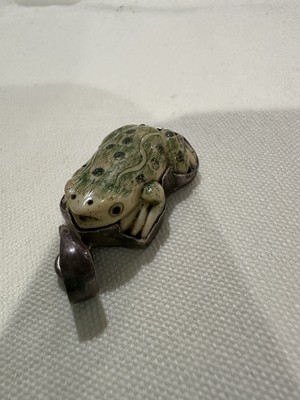 Vtg 925 SILVER-HAND CARVED DYED Cow BONE-TOTEM SPIRIT FERTILITY TOAD PENDANT 2''