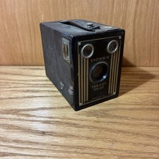 Kodak Brownie Target Six-20 box camera Untested 2B 