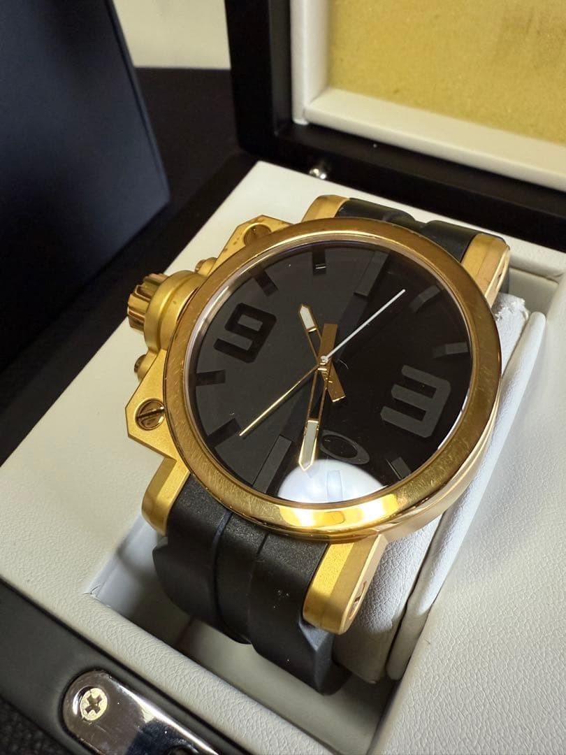 Rare Oakley Gearbox Gold Watch Japan Unreleased Archive Y2K