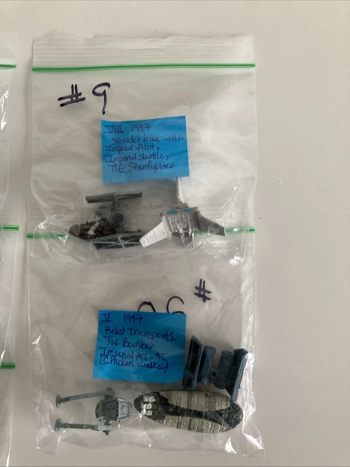 Винтажный лот из 23 микро машин и персонажей / людей Star Wars #C - Изображение 3 из 4