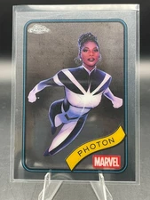 2025 Topps Chrome Marvel PHOTON #24 Base Avengers