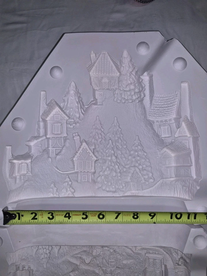 DE COLECCIÓN BYRON B674A ESCENA PUEBLO DE MONTAÑA CERÁMICA DESLIZAMIENTO MOLDE FUNDIDO DESLIZAMIENTO Foto 3 de 4