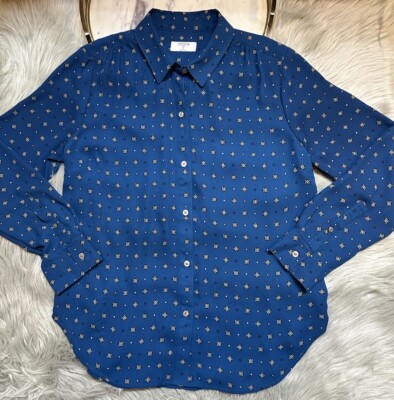 UNTUCKit Women's Blouse Size 6 Print Button Up  Blue Long Sleeves Career