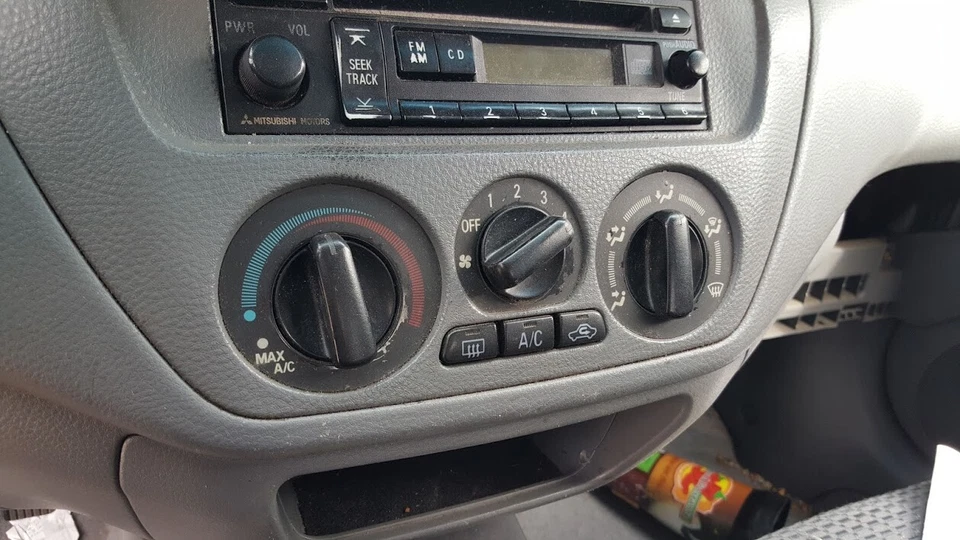 Вентилятор нагревателя переменного тока 2002-2006 Mitsubishi Lancer БОЛЬШОЙ внешний переключатель одинарный (1) - Изображение 4 из 4