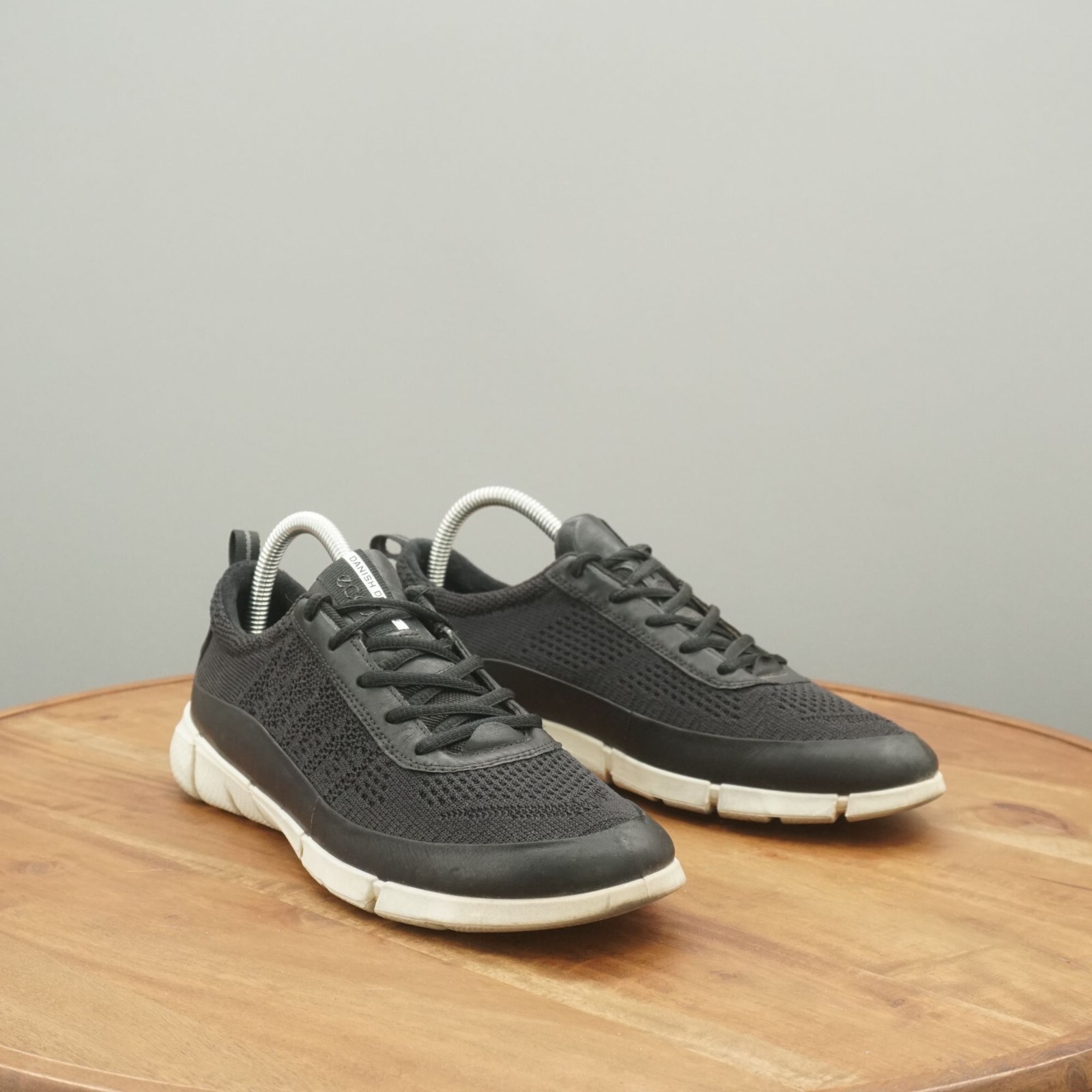 ecco intrinsic 1 womens