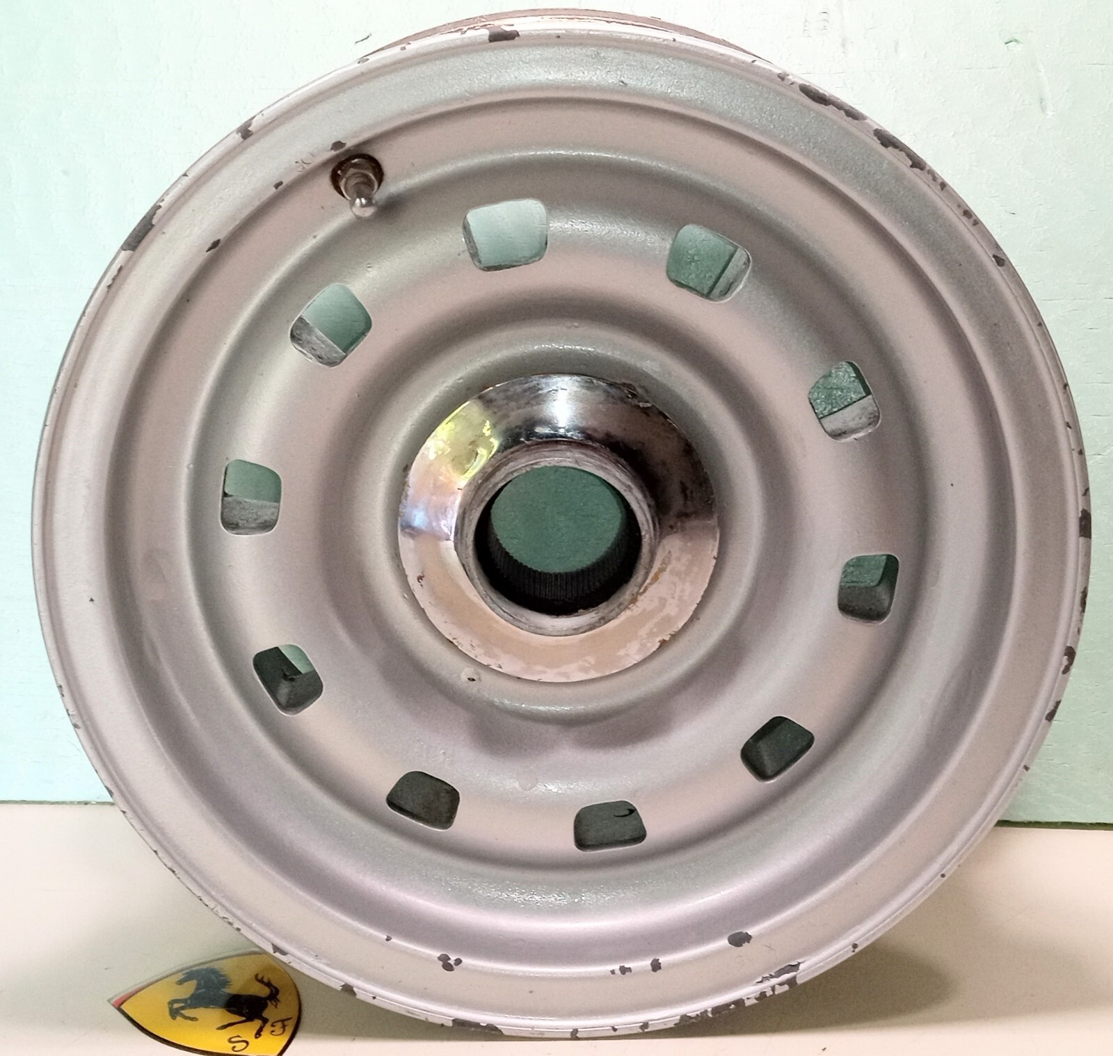 Ferrari 365 GT Campagnolo Center Lock Wheel Rim_7X15.5_40528_700537_GENUINE