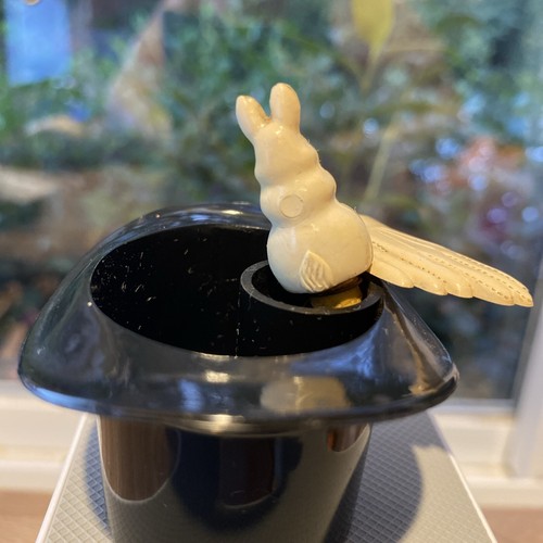 Vintage Commonwealth Magic Hat Trick Rabbit Pop Up Top Hat Toy - Picture 23 of 24