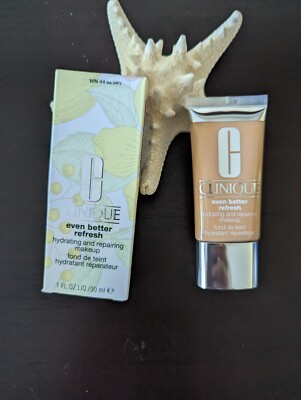Clinique Even Better Refresh Hydrating Repairing Makeup  WN 44 Tea 1 oz 30ml NIB