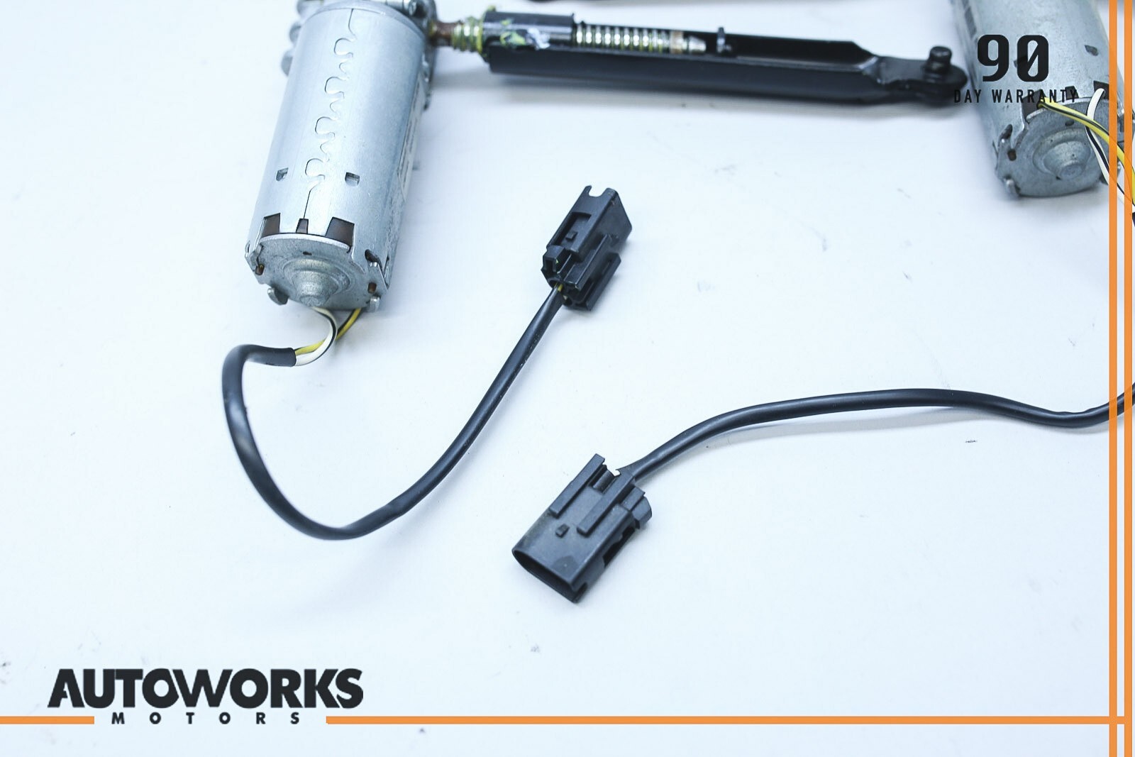 04-08 Maserati Quattroporte M139 Front Right Seat Adjustment Motor Set of 2 OEM