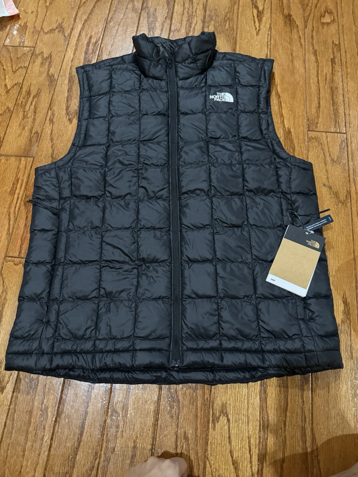 North Face Thermoball Insulated Puffer Vest Black Men’s Large L $180 Retail