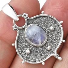 Natural Rainbow Moonstone - India 925 Sterling Silver Pendant Jewelry P-1403