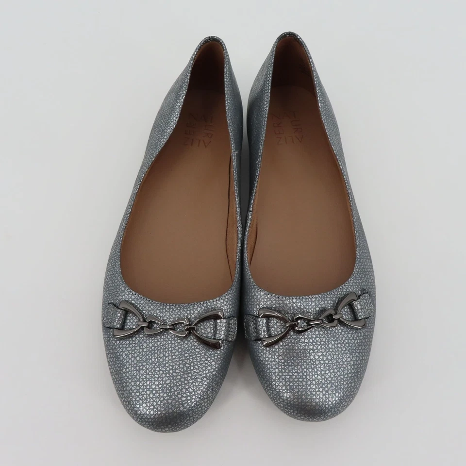 Zapatos planos de ballet Naturalizer MAXWELL para mujer 9,5 W gris plata hebilla punta redonda Foto 2 de 4