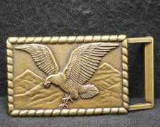 WL01130 GOOD VINTAGE 1970s EAGLE FLYING BIRD ARTWORK NATURE MENS BELT BUCKLE