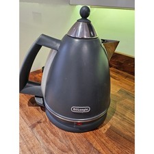 Delonghi 1700ml Argento Kettle Silva Grey RRP £70