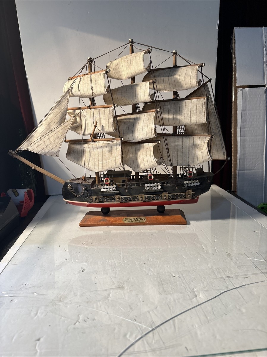 BERGANTIN, SIGLO XVIII = VIKING SAILBOAT HANDCRAFTED MODEL SHIP BERGANTIN, SIGLO XVIII = VIKING SAILBOAT HANDCRAFTED MODEL SHIP