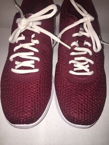 nike revolution 4 women's red