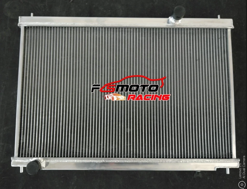 Radiador y ventiladores de aluminio para Nissan R35 GT-R 2009-2019 12 13 14 15 16 3,8 L V6 MT Foto 2 de 4