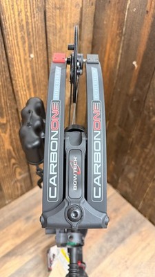 *PACKAGE* - Bowtech Carbon One - 70# - Black - RH
