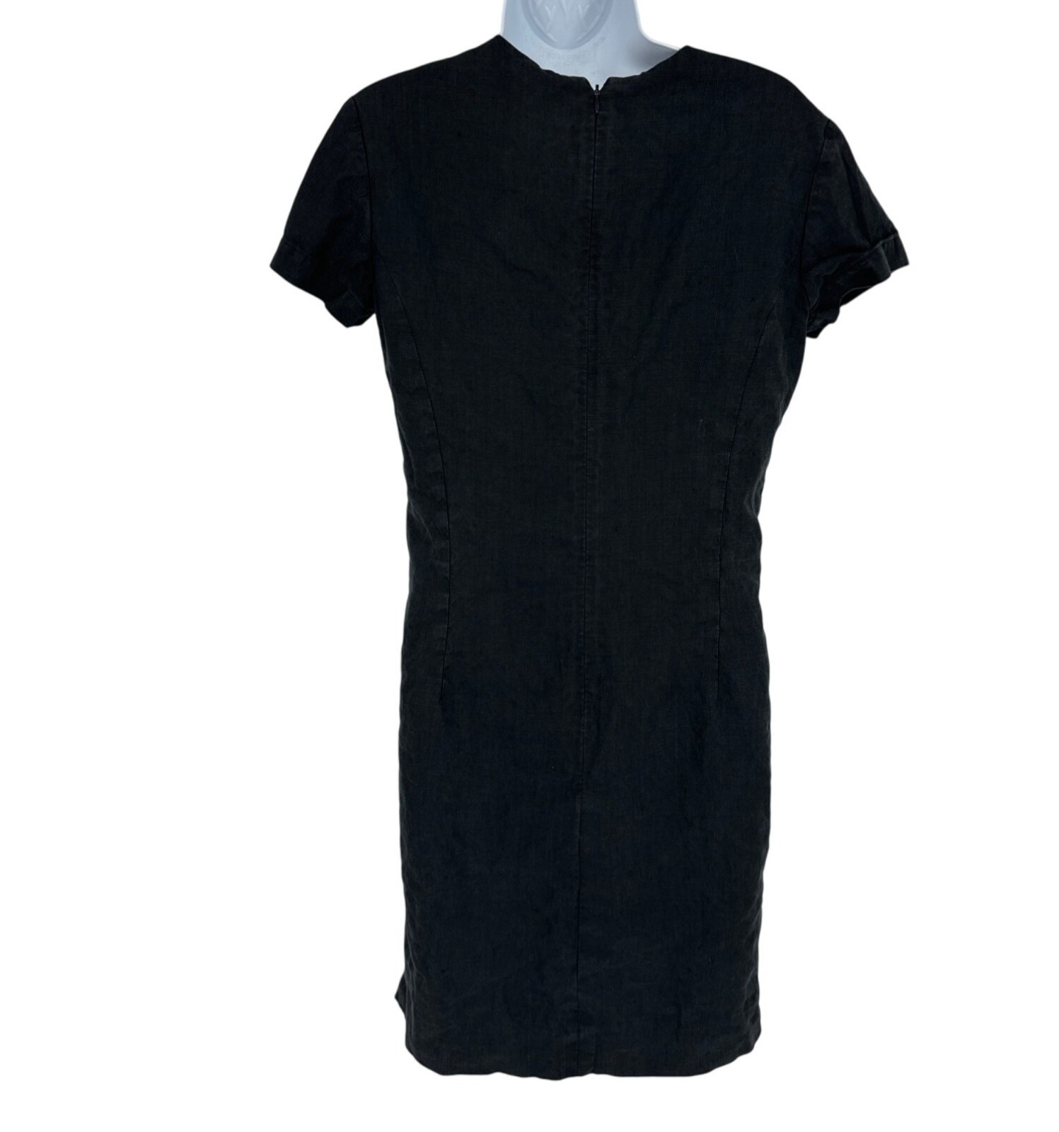 Black linen short sleeve shift dress size 6 with front zipper, displayed on mannequin against plain white background.